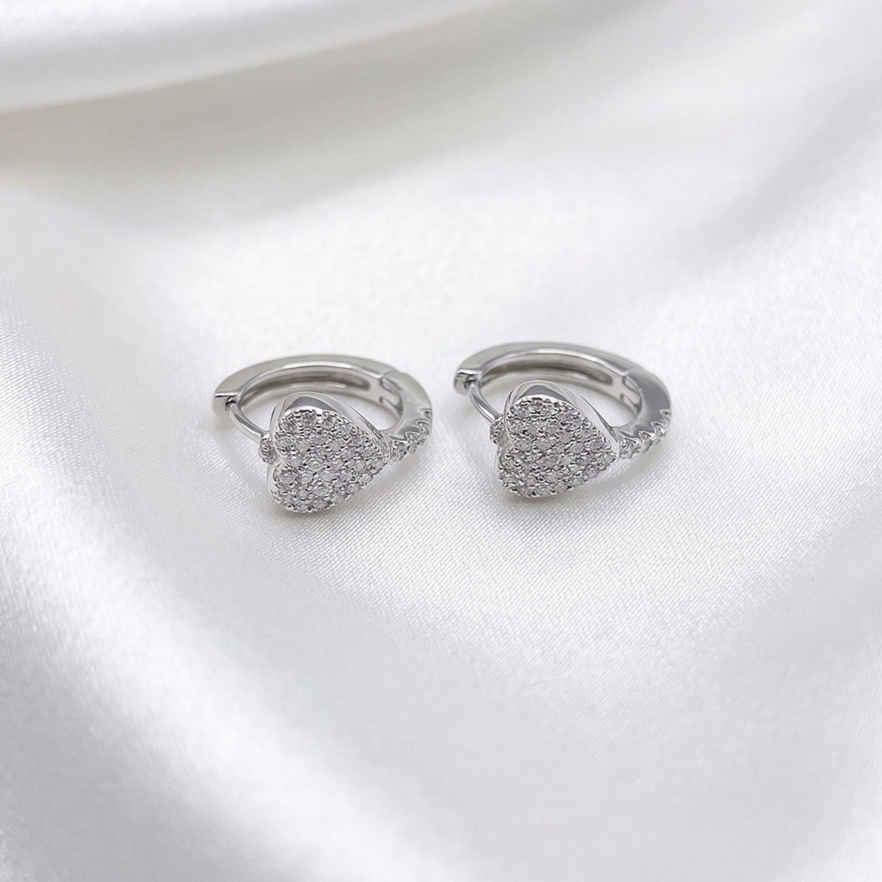 Amour Pavé Mini Hoops .925 silver